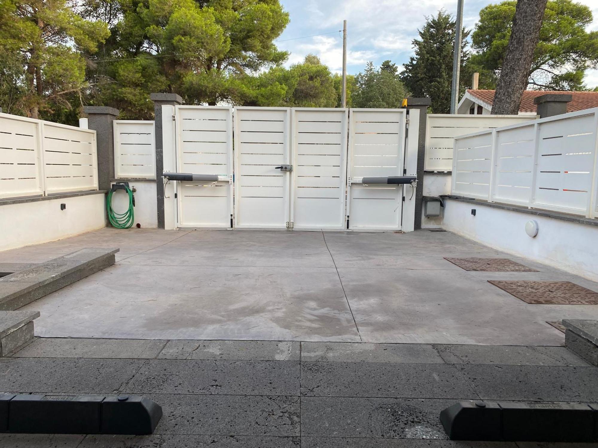 Nuova Residenza Dei 7 Pini A Pochi Passi Dal Mare Leilighet Porto Pino Eksteriør bilde
