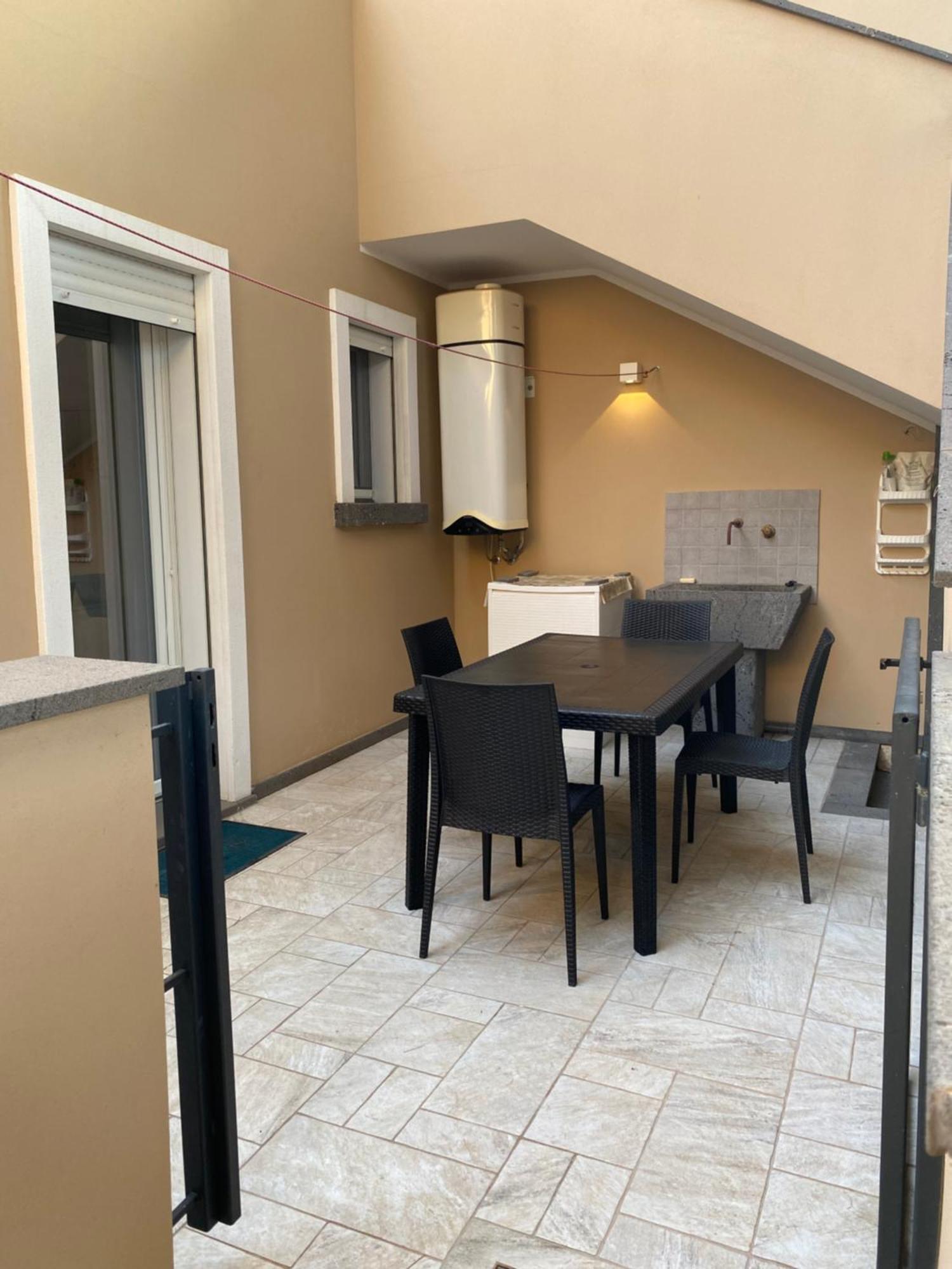 Nuova Residenza Dei 7 Pini A Pochi Passi Dal Mare Leilighet Porto Pino Eksteriør bilde